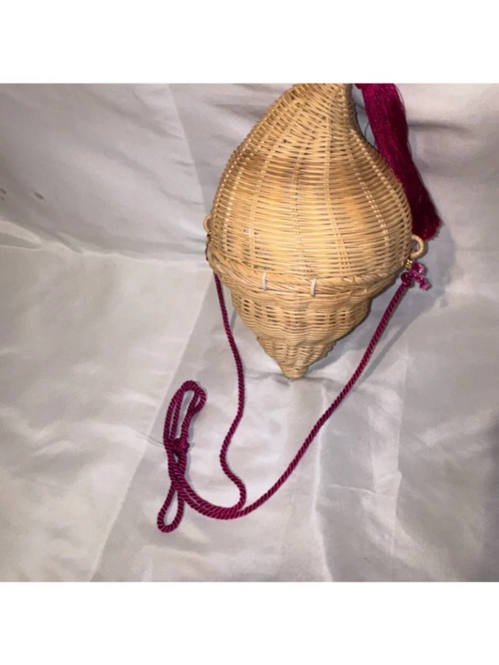 Conch Shell Bag Pink Tassel Vacation Straw bag Basket weave - Picture 2 of 6